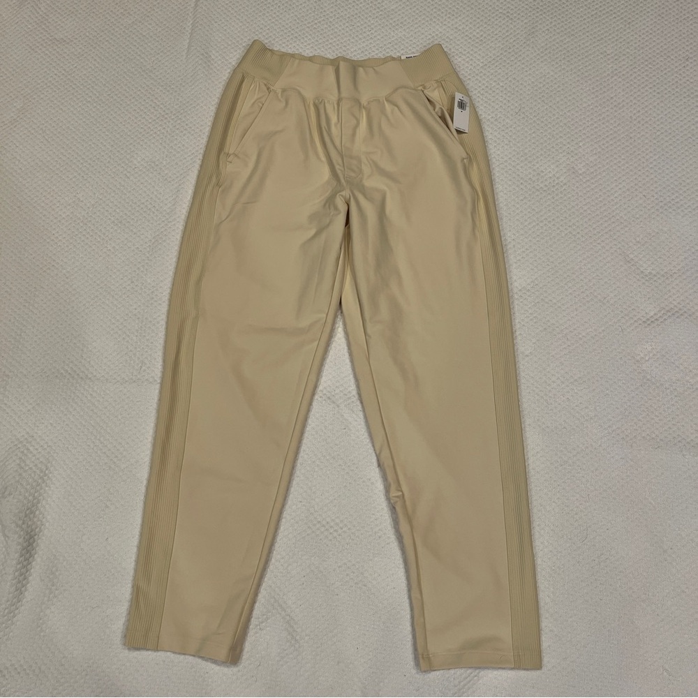Old Navy powersoft pants NWT